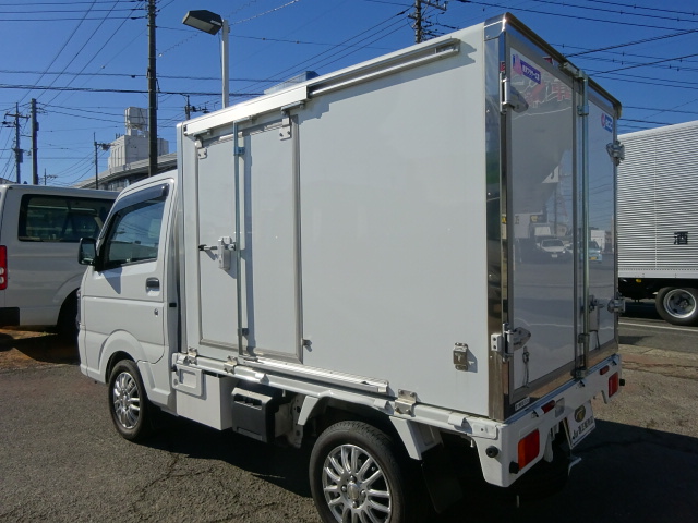 キャリー 冷凍車-30℃設定 4WD  5Ｆ　菱重製冷凍機　２コンプレッサー　100ｍｍ断熱保冷庫　売約済ホワイト