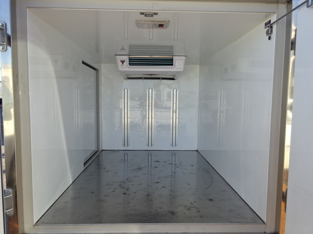 ミニキャブトラック冷凍車-25℃設定　2コンプ　サーマルマスター製冷凍機　オートマ　売約済ホワイト