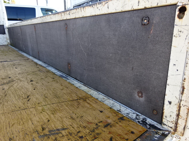 ﾀﾞｲﾅ・ﾄﾖｴｰｽ平ﾎﾞﾃﾞｨ1.5t以下1.5t積載10尺　ロングジャストロー　2.0Ｇ　AT　新品鉄板床　売約済ホワイト