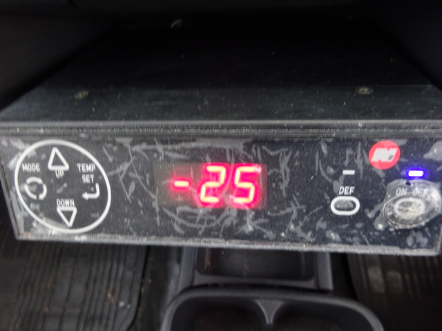 ＮＴ100クリッパートラック冷凍車-20℃設定日章冷凍製冷凍機　スライドドア　ＡＴ　-18度確認　売約済ホワイト