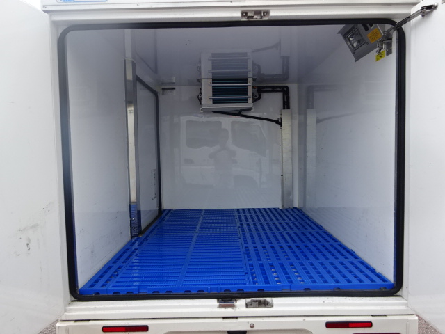 ハイゼット トラック冷凍車 中古車４ＷＤ　-7℃設定デンソー製冷凍機　ハイルーフ　AT　売約済ホワイト