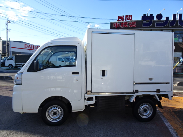 ハイゼット トラック冷凍車 中古車-7℃設定デンソー製冷凍機　ハイルーフ　AT　強化サス　サイドドア　キーレス　FRP製荷箱ホワイト