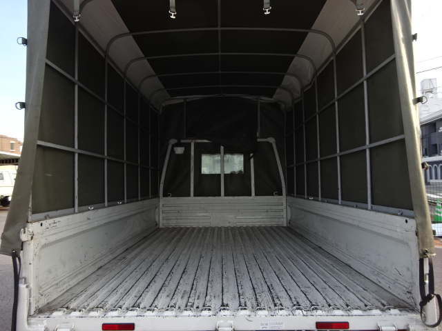 ボンゴ トラック1.15t積載  ロングジャストロー　1.8G   ＡＴ　キーレス　ナビ　取外し可能幌付き4ナンバーホワイト