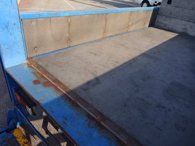 ﾀﾞｲﾅ・ﾄﾖｴｰｽ平ボディ　ゲート付1.5t積載10尺ロングジャストロー　2.0Ｇ　5F  600Kg垂直ゲート　新品木製床に張り替えますブル－