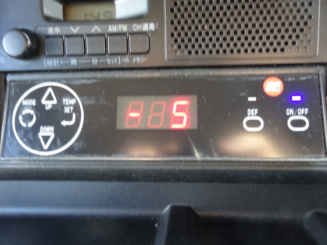 ハイゼット トラック冷凍車 中古車-5℃設定日章冷凍製　両側スライドドア　4速AT　2コンプレッサー　強化サス　バックモニター　ホワイト